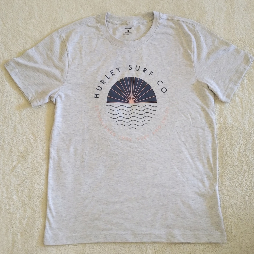 Hurley🌊 Coastal Dunes Jersey Graphic Tee - NWT
